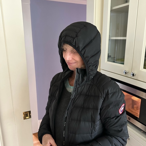 Canadian Goose Quilted Jacket. Style#5502L; Size M; Black. Like new! - Picture 5 of 6